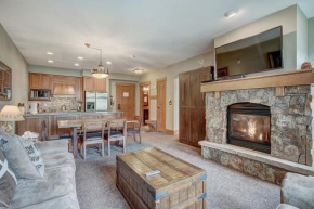 Luxurious 1 BR plus Murphy in River Run Village with Ski in ski out condo